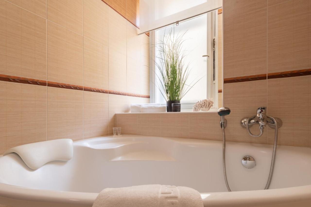 Luxury Apartment In Prime Location Πράγα Εξωτερικό φωτογραφία