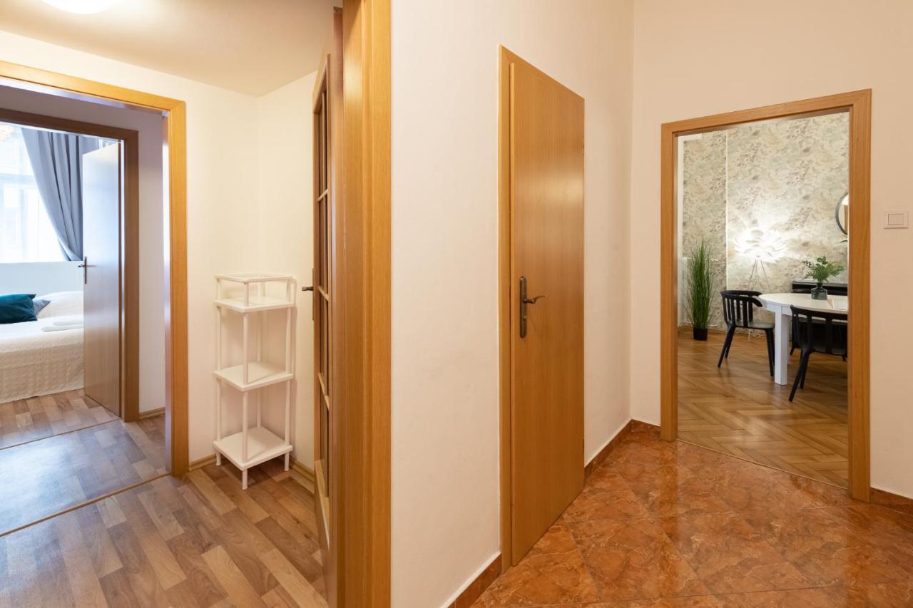 Luxury Apartment In Prime Location Πράγα Εξωτερικό φωτογραφία